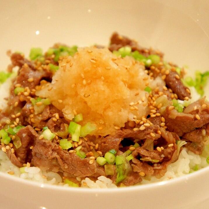 さっぱり美味しい♪みぞれネギ塩牛丼